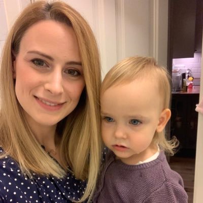 saraerdesz's profile picture. 