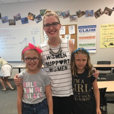 6th Grade Math/ELA teacher👩🏼‍🏫🍎  STEM camp teacher🔭🧬                                  Lifelong learner!📚💕