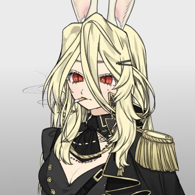 シャルロッテ指揮官 Charlotteadml Twitter