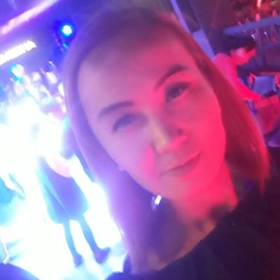 Мама 👸🤴,зарабатываю онлайн 💰💰💰,если интересно пообщаемся,оставьте номер в директ 📮 или https://t.co/hv9JZhBlGy +996702733871 #follow me#follow back#follow you#