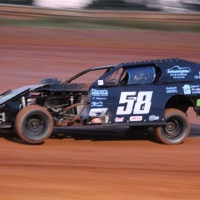 Driver of the #58 IMCA MODIFIED
📍DALLAS, TX
From Arkadelphia, AR
📒Universal Technical Institute
🛠 SEWELL CADILLAC of DALLAS