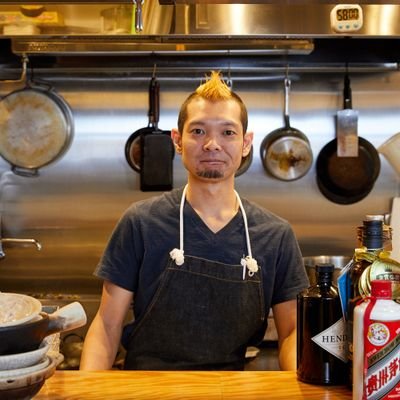 東京世田谷区の駒沢にある 大人の創作中華 都内フカヒレの有名店で修行した シェフが修行後も探求を重ねて 10年かけて完成させた 【究極のフカヒレラーメン】が旨い 大人の中華料理店❗