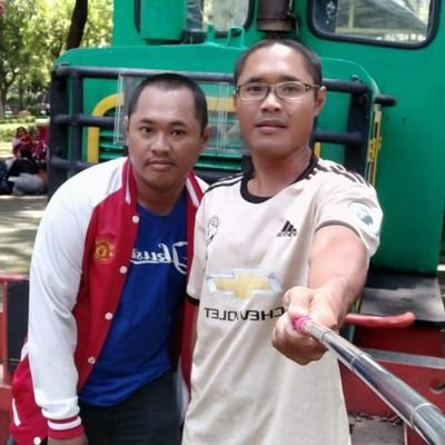 Ekobowo00268539's profile picture. eko prabowo ganteng