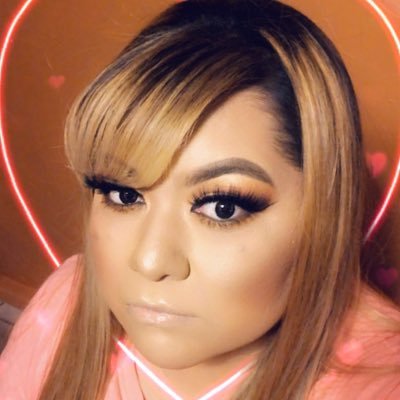 karisl516's profile picture. 