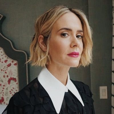 daily pictures and videos of actress Sarah Paulson.
@MsSarahPaulson