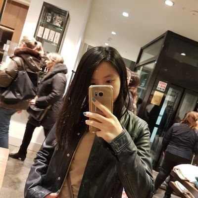uy_sophiee's profile picture. sleepy