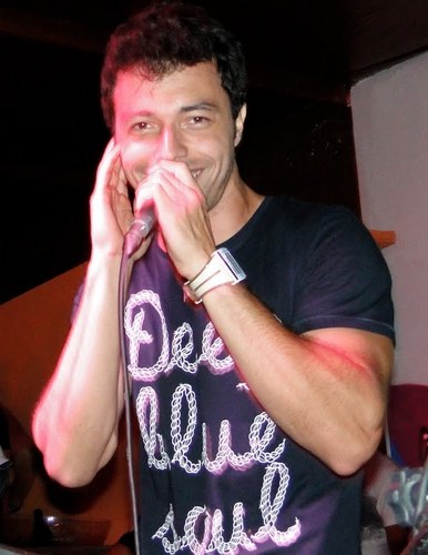Oi Galera, sou o Marcos Jardel, vocalista do grupo Remix SB!!!