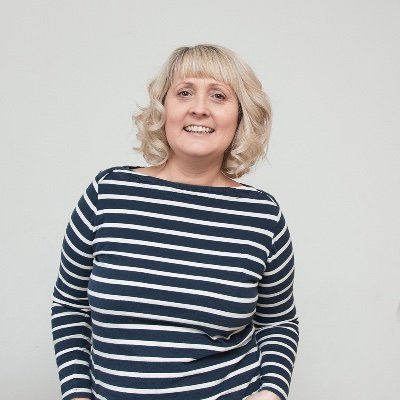 missdaisydolls's profile picture. Sewing patterns, online & video sewing tutorials