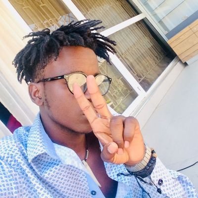 TapiwaP89172684's profile picture. Work in progress