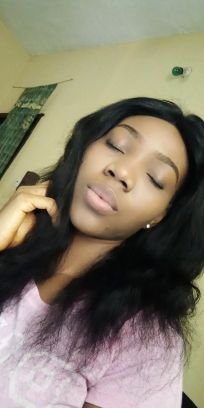 dera_edwin's profile picture. 