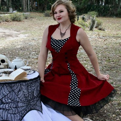 AbigailWildes's profile picture. Come on in for a cup of tea, as long as you don't mind the ghosts, goblins and a possible drop-in from Death herself. All our welcome at this strange table~