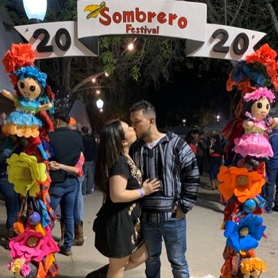 Villalpando_25's profile picture. Sophie’s papi and @lorenatrevino_ ‘s daddy.                  Mamba Out #KB24