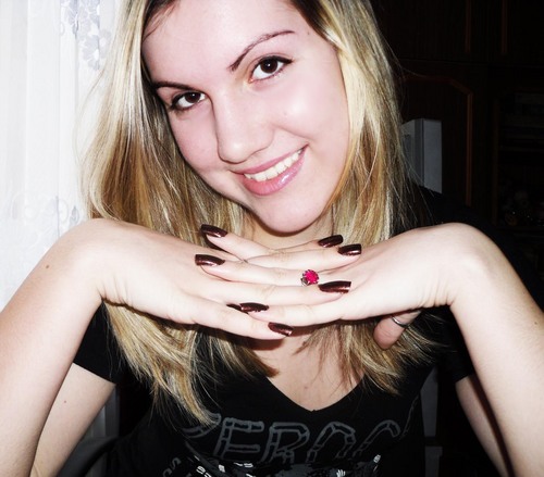 holywoood_baby's profile picture. 