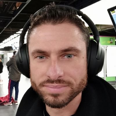 emmanuel_moulin's profile picture. 