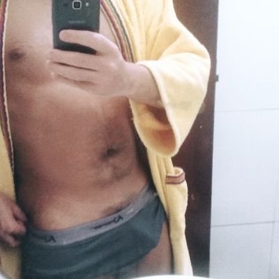 Rafaaah49579239's profile picture. vem que no caminho eu te explico!!