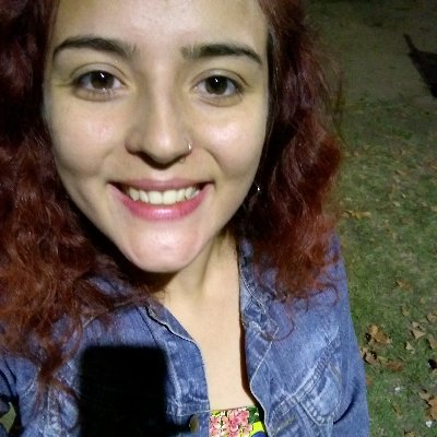 AguGuti_'s profile picture. Front End Developer 🌜💻🔮