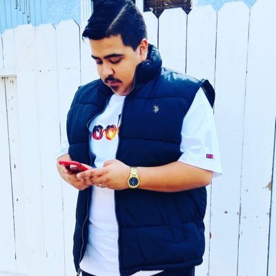 Beginning Streamer | 23 | City by the Sea | High Hopes |https://t.co/uJn51qpXrh | OAKBOYZ | #100thieves