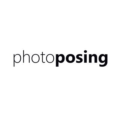 experienced photographer teaching how to pose your subjects