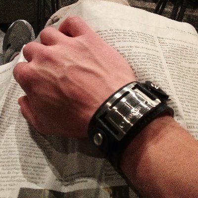 AufsGGvereidigt's profile picture. „Die Voraussetzung für ein Gespräch ist, dass der andere Recht haben könnte.“ (Hans-Georg Gadamer)