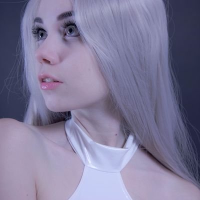 |18+| Affiliate at https://t.co/WoaRFIQSZC |  Model at CB | YouTuber | Cosplayer | 🔸️https://t.co/LcPINE7AaT🔸️ Lesbian-she/her Runesyofficial@gmail.com