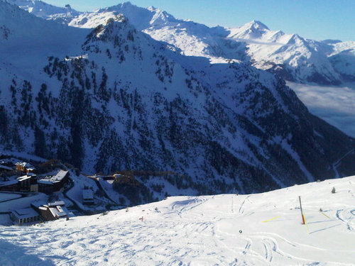 jaaplucas's profile picture. Man | Vader | Zoon | Ondernemen | Genieten | Hardlopen | Eten | Sneeuw | BMW | https://t.co/KPT48Zv1bA