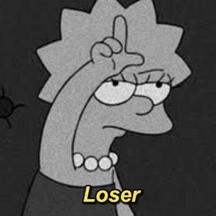 karolciaaa_04's profile picture. 🖤