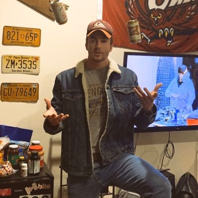 TaylorUberti1's profile picture. KACHOW