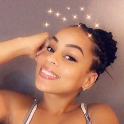 _moums05's profile picture. 