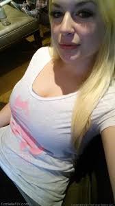 Mariedu56688443's profile picture. LES HOMME PENS QUE ASSEZ POUR LES CROIS