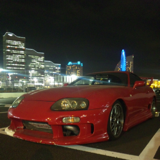 スープラとベースを持ってます