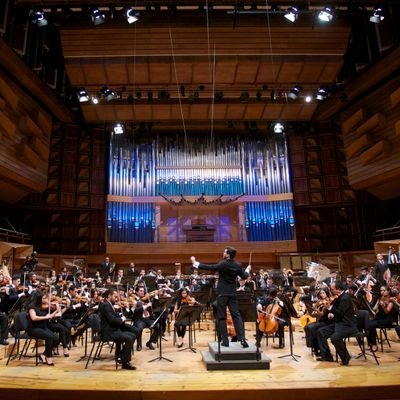 Simon Bolivar Symphony Orchestra of Venezuela.
Director musical y artístico: @GustavoDudamdel