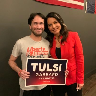 Just a quirky, sarcastic, gay Texan who has an obsession with video games, #TulsiGabbard and the #FreedomOfSpeech #FreeAssange for #WeAreTrump #NotMeUs #PVE