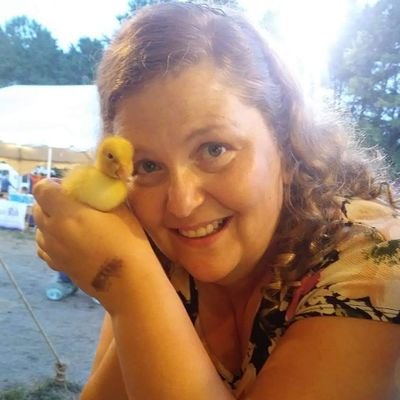 I am an author & illus. for kids, photographer, educator, voracious reader, traveler, rock & fossil collector, researcher and woman of faith. #pb #kidlit