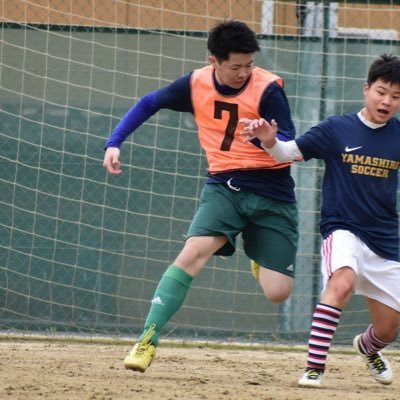 山城高校→Doshisha University⇄Southampton University. My hobby → Football: Sweet: Social Business: Fashion