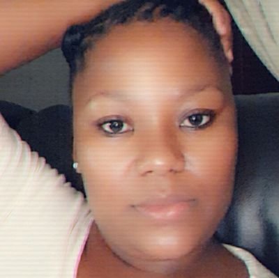 PalesaMokgoatl1's profile picture. 