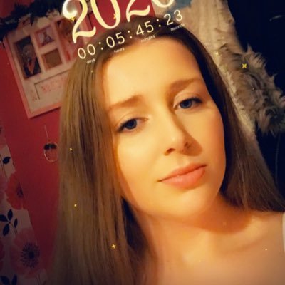 lucyworthingto6's profile picture. 