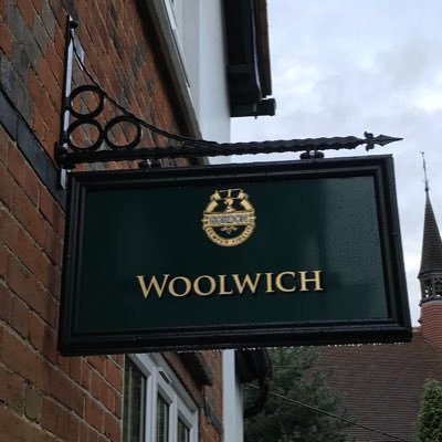 Woolwich is a mixed boarding house for year 7 students at Gordon’s School in Surrey.