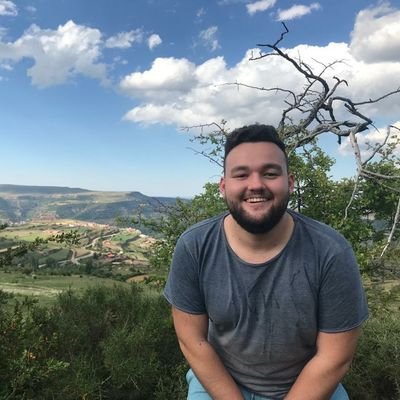 Enriqueshuv's profile picture. logopeda