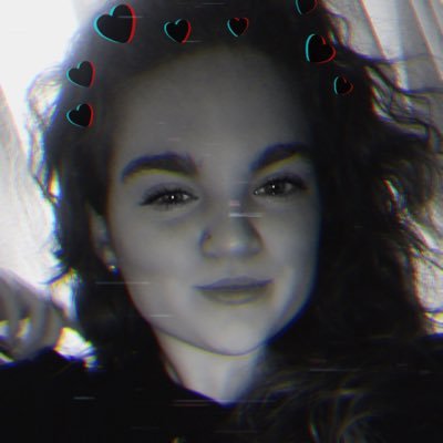 Maia56855397's profile picture. Key to inner peace: not giving a fuck about others❤️