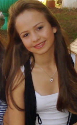 Looiraki's profile picture. Aos 14 anoos,Palmeiresse,Adooora sapato,festas e é muito mimada :D