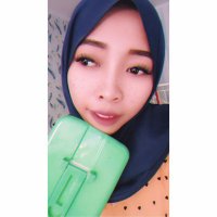 Luqi Fitriya Martini (@awwcunil) 's Twitter Profile