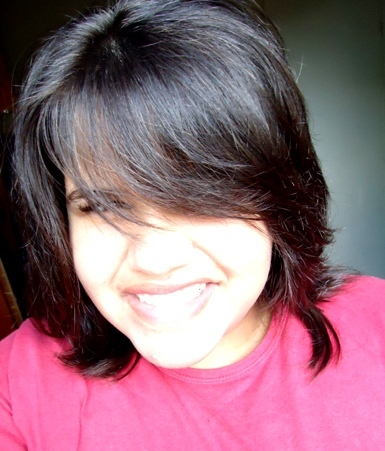 Menina determinada, que sonha alto sem tira os pés do chão ;D || sigo todos de volta (y)