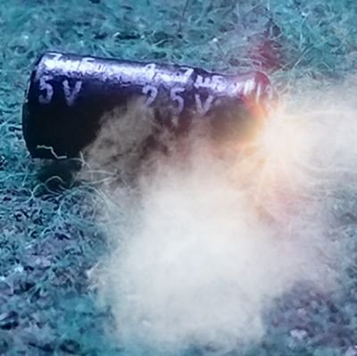 RivaiSatriani's profile picture. pendiam, tukang retweet, sekalinya ngomong gak bakalan ada yg ngerti.