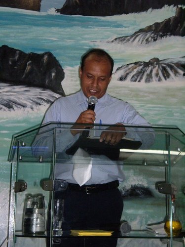 Amar a DEUS de todo coração e ao meu irmão como a mim mesmo