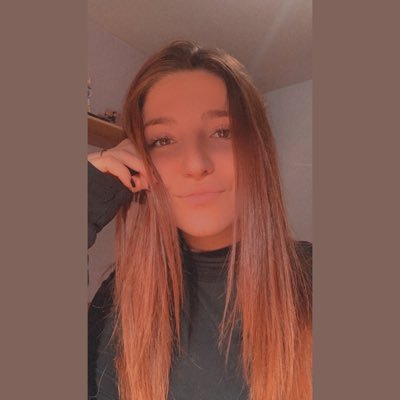 Nereaa_27's profile picture. Anatomía patológica y citodiagnóstico. Jugadora de hockey sobre patines en Alcalá.