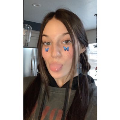 mmegsss__'s profile picture. 