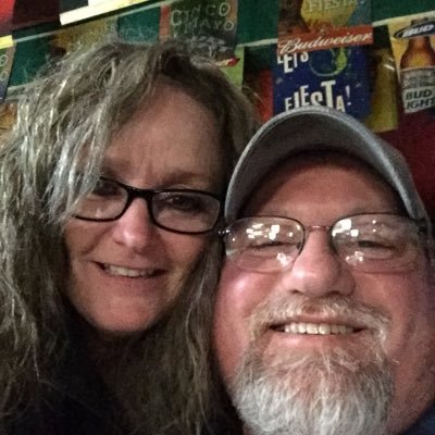 lnjk64's profile picture. Married to Jerry Kustanborter