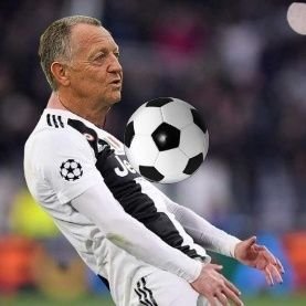 ysyDiieeeeeeego's profile picture. Maxwel Cornet ballon d'or