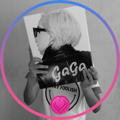 ///Lady Gaga /—/ Harry Potter /—/ MIKA /// PS5/Switch / Books — español/english