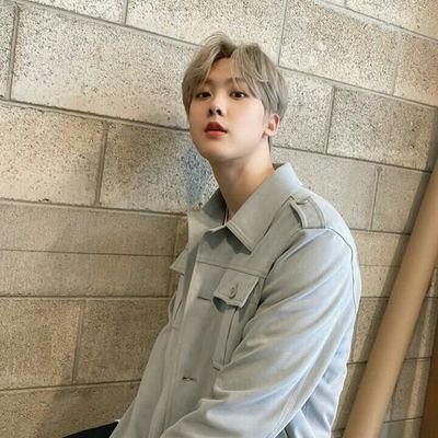 AndhefaD's profile picture. ASTRO X AROHA FOREVER
